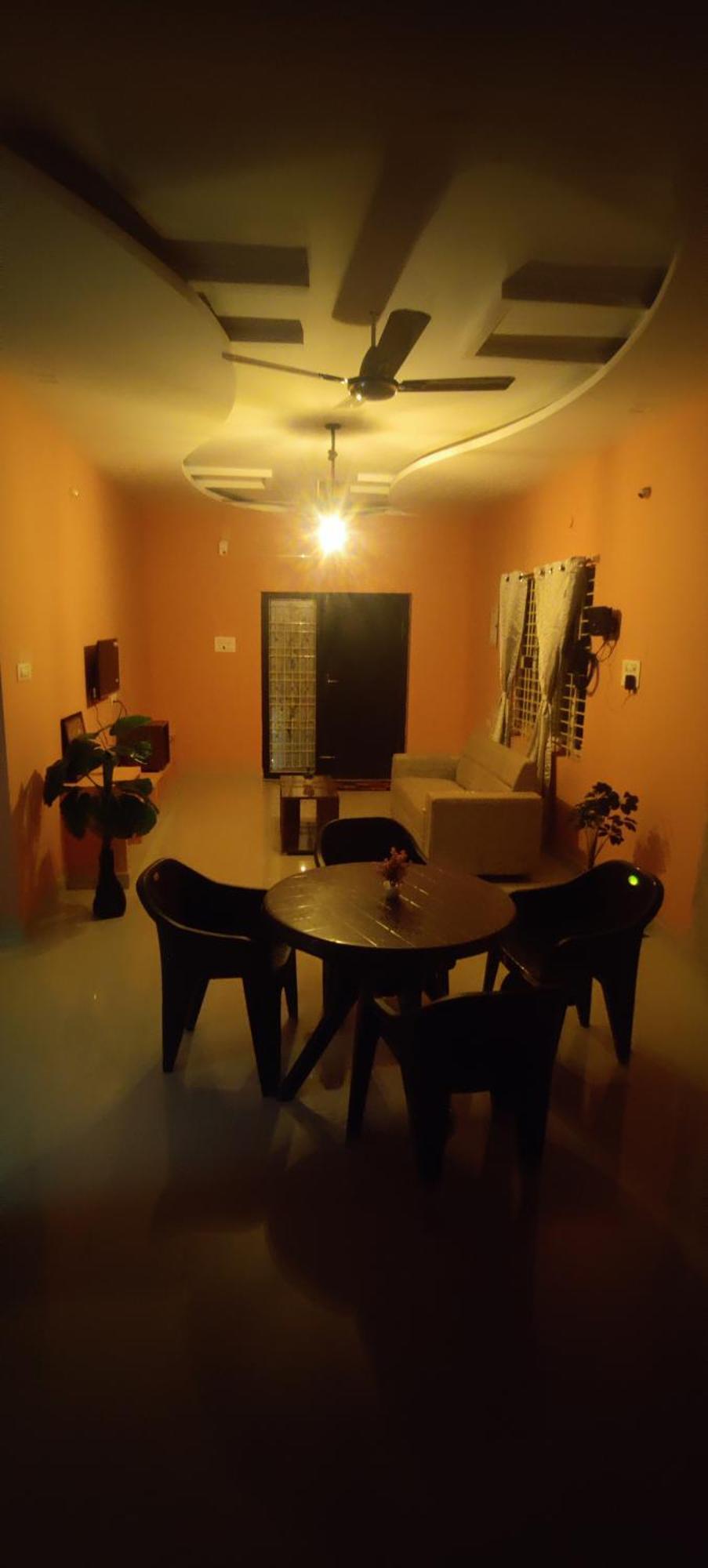 Ruhithahomestay- Ac Rooms-Free Wifi- Android Tv - Near To Alipiri- Door Service Tirupati Eksteriør billede